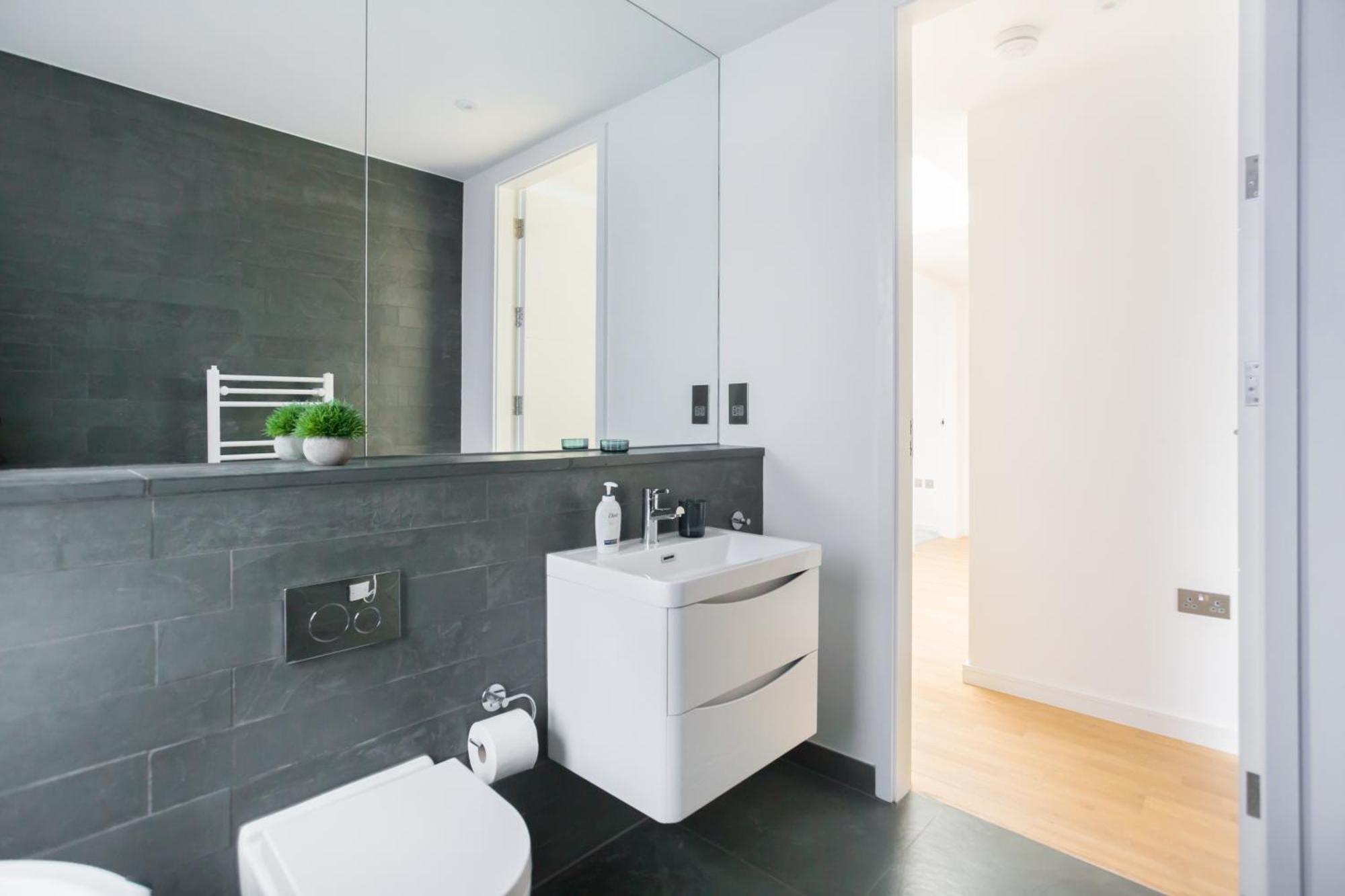 Apartament The Vale - Luxury Londra