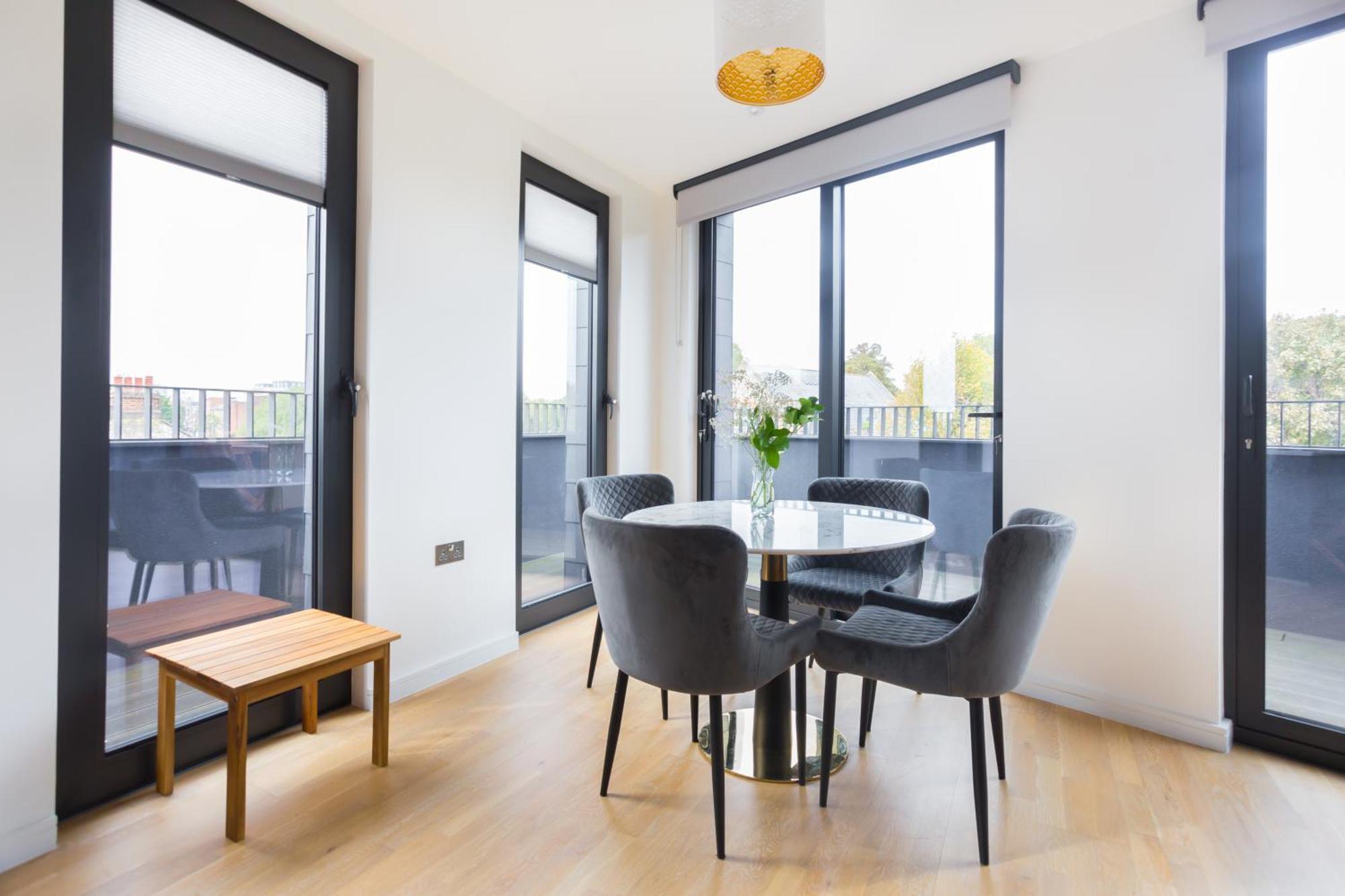 The Vale - Luxury Apartament